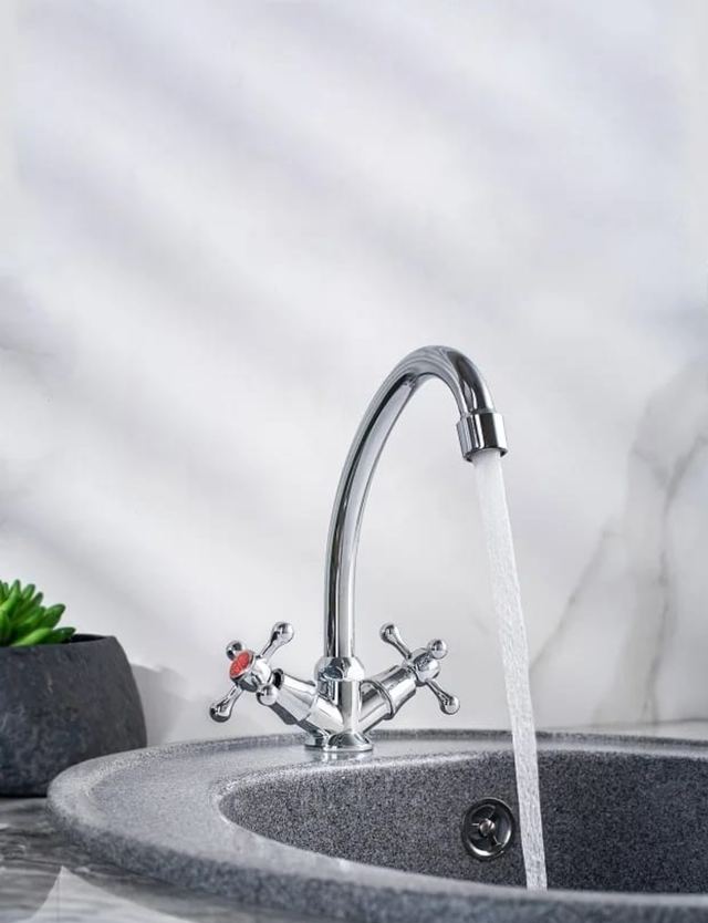Kitchen/Bathroom Sink Faucet
